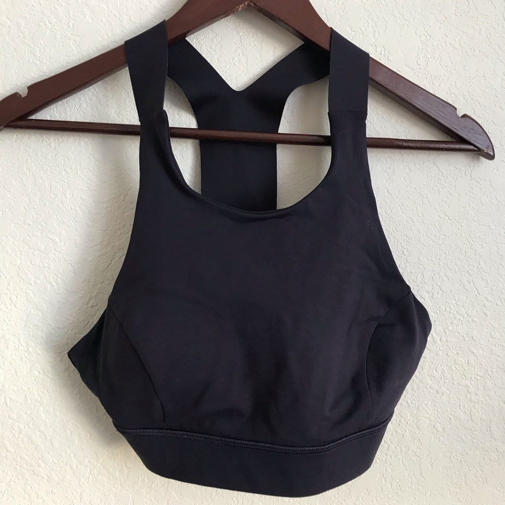 High Neck Lululemon Sports Bra size 6